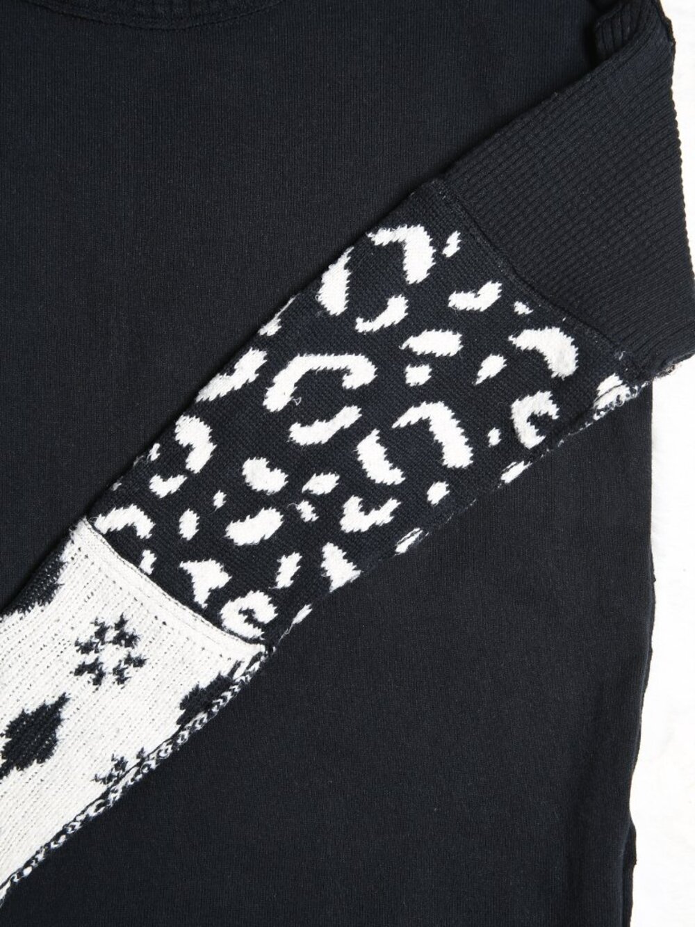 WE THE FREE Tiger Style Cuff Pullover Shirt - Picture 9 of 14